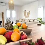 The Nine Graces- Celine, Elegant House With Pool, Garden & Rooftop Villa Kastraki (Naxos)