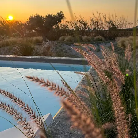 The Nine Graces- Celine, Elegant House With Pool, Garden & Rooftop Villa Kastrákion