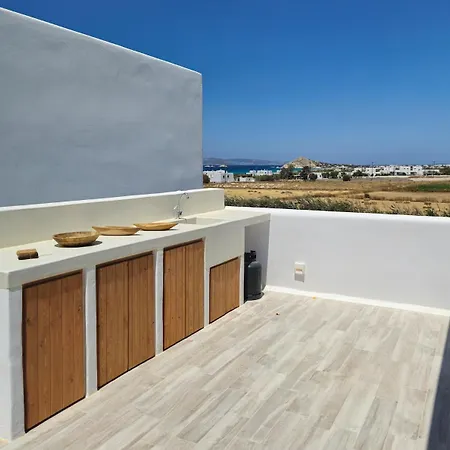 Villa The Nine Graces- Celine, Elegant House With Pool, Garden & Rooftop *