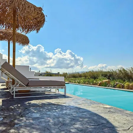 The Nine Graces- Celine, Elegant House With Pool, Garden & Rooftop Villa Kastrákion
