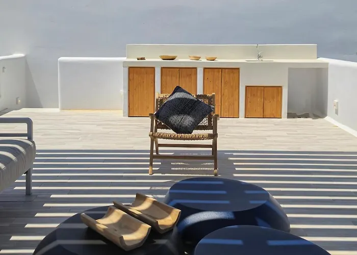 Villa The Nine Graces- Celine, Elegant House With Pool, Garden & Rooftop Kastraki (Naxos)