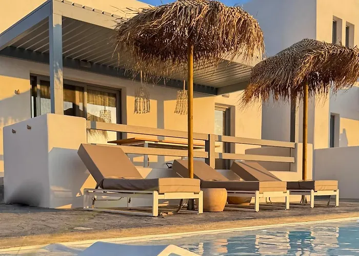 Villa The Nine Graces- Celine, Elegant House With Pool, Garden & Rooftop Kastraki (Naxos)