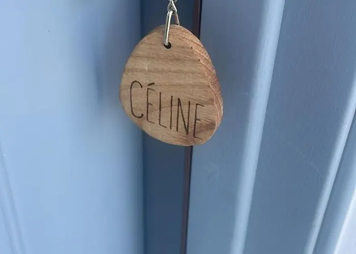 The Nine Graces- Celine, Elegant House With Pool, Garden & Rooftop *