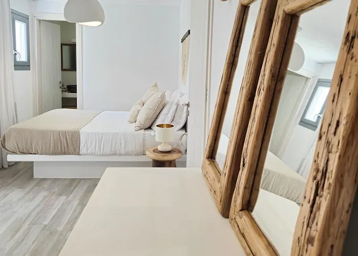 Villa The Nine Graces- Celine, Elegant House With Pool, Garden & Rooftop Kastraki (Naxos)